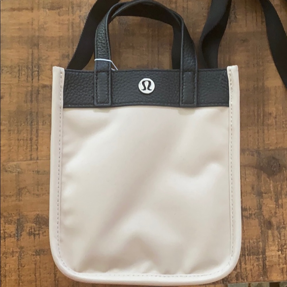 LAST ONE:  Lululemon Lemon Now and Always Tote - Picture 8 of 14